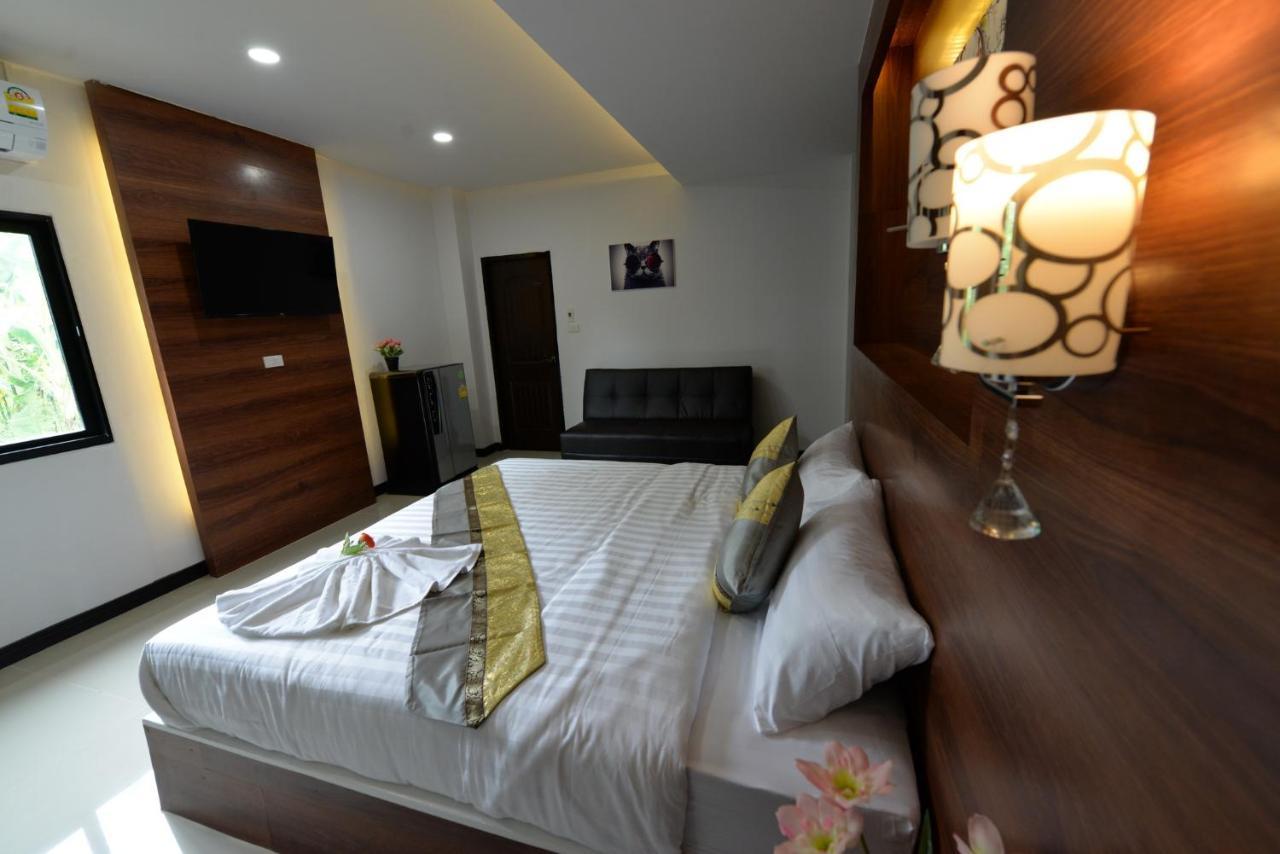 The Room Boutique Hotel Sakon Nakhon Buitenkant foto