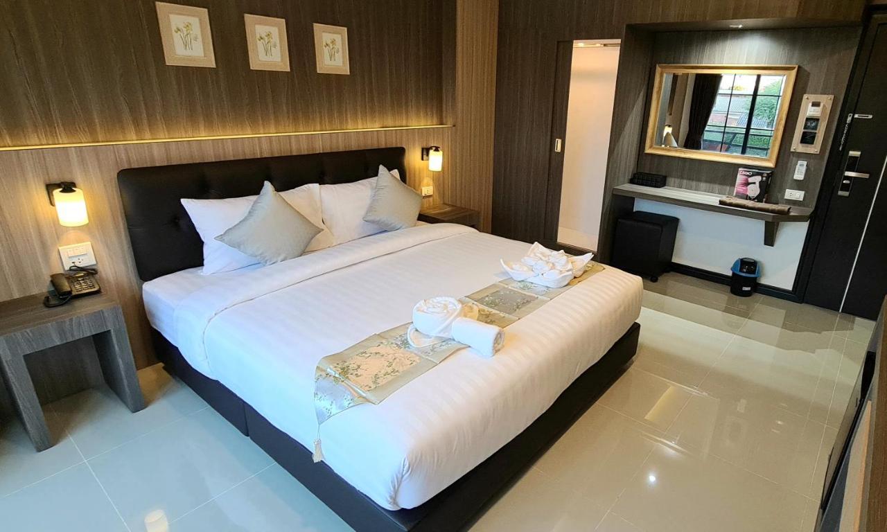 The Room Boutique Hotel Sakon Nakhon Buitenkant foto