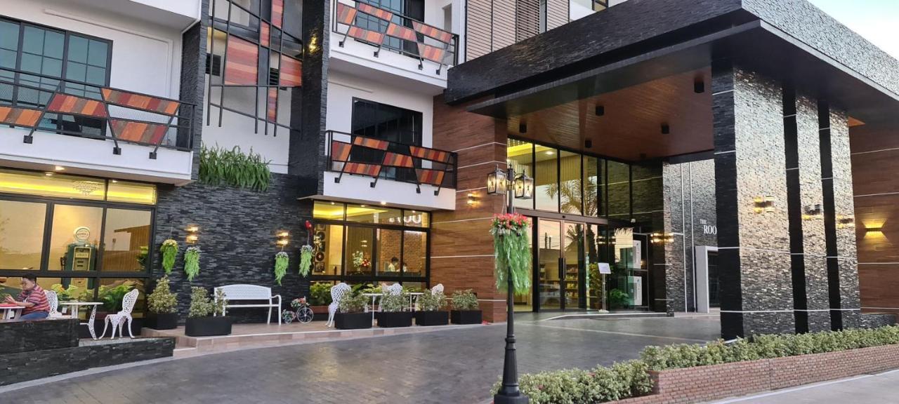 The Room Boutique Hotel Sakon Nakhon Buitenkant foto