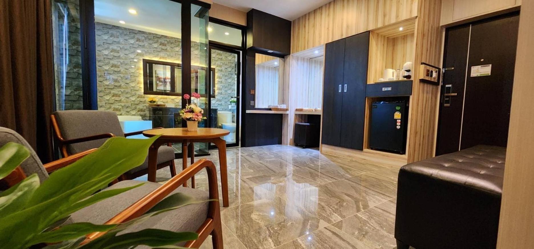 The Room Boutique Hotel Sakon Nakhon Buitenkant foto
